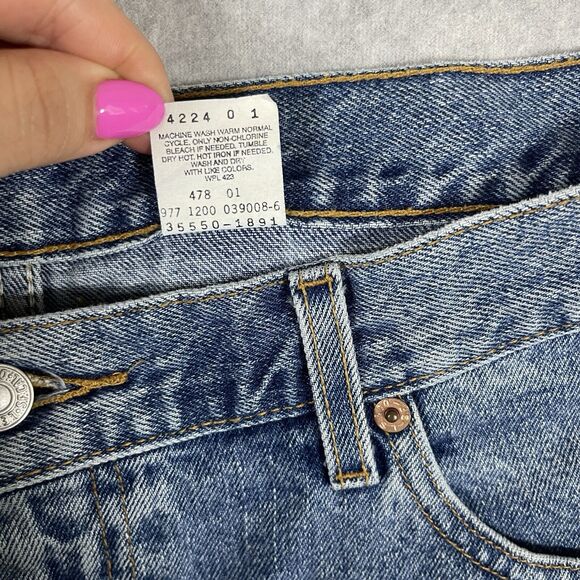 Levis 550 Shorts Mens 40 Vintage Relaxed Fit Jorts Jean Blue 90s Grunge Skate - Picture 4 of 11